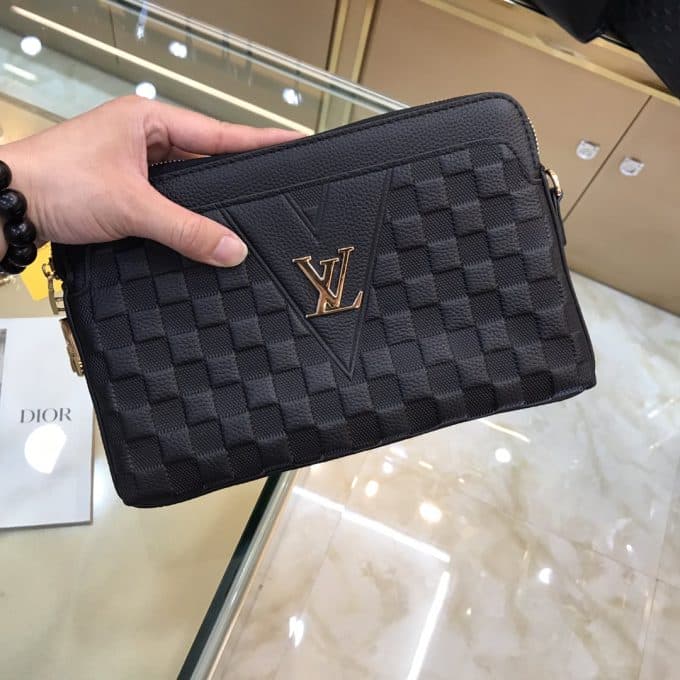 ルイヴィトンバッグコピー 2021新品注目度NO.1 Louis Vuitton メンズ セカンドバッグ - 画像 (4)