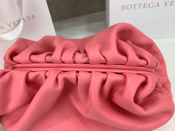 2019人気新作ボッテガヴェネタ(Bottega Veneta)☆レディースセカンドバッグコピー☆どんなアイテムとも相性がいい！絶賛発売中！！ - 画像 (5)