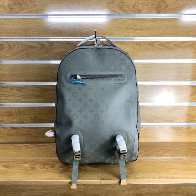 ルイヴィトンバッグコピー 大人気2020新品 Louis Vuitton 男女兼用 バックパック