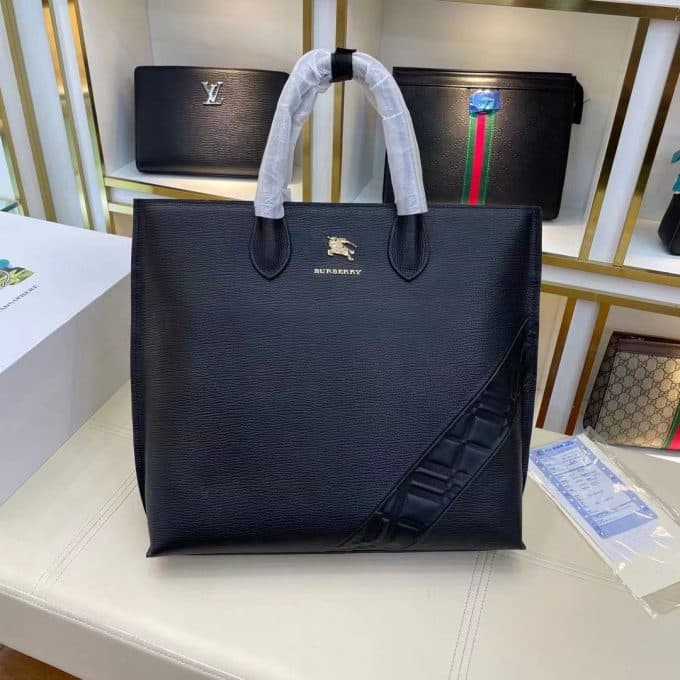 人気高級バーバリーバッグコピー 定番人気2021新品 BURBERRY メンズ トートバッグ