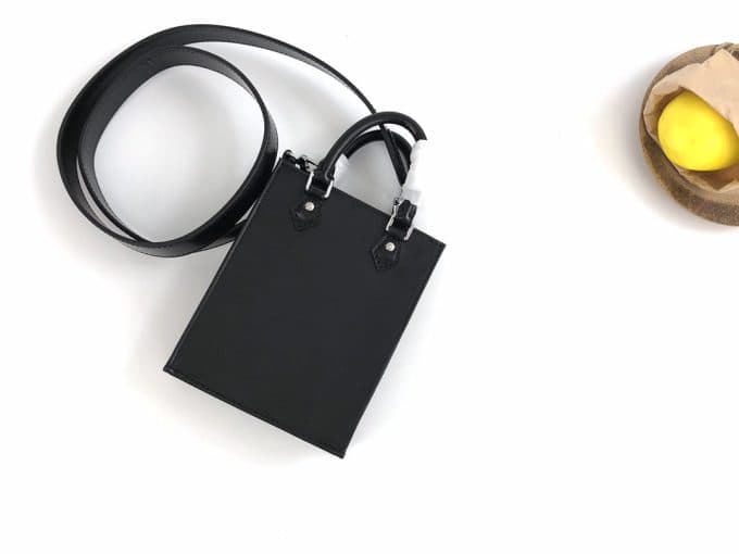 高品質ルイヴィトンバッグコピー 大人気2021新品 Louis Vuitton メンズ ショルダーバッグ