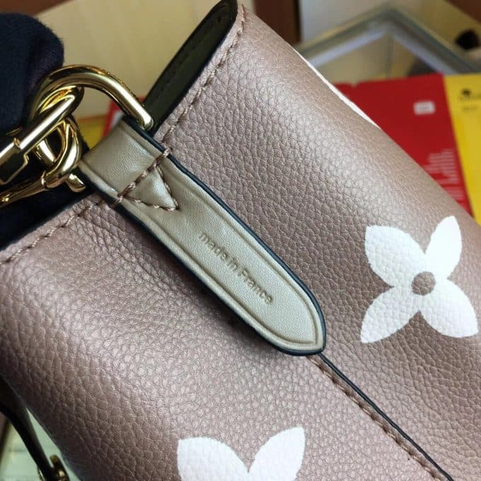 ルイヴィトンバッグコピー 2020新品注目度NO.1 Louis Vuitton レディース バケツバッグ - 画像 (7)
