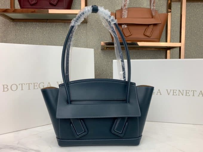 2019人気新作ボッテガヴェネタ(Bottega Veneta)☆レディース ハンドバックコピー☆どんなアイテムとも相性がいい！絶賛発売中！！