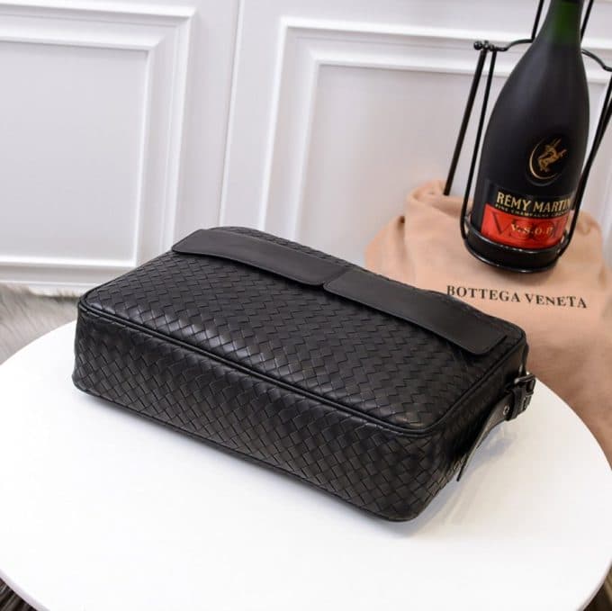 ボッテガヴェネタバッグコピー 定番人気2021新品 Bottega Veneta メンズ ショルダーバッグ - 画像 (4)