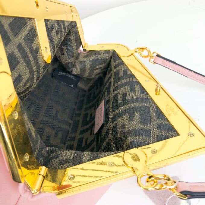 フェンディバッグコピー 定番人気2022新品 FENDI レディース ショルダーバッグ - 画像 (8)