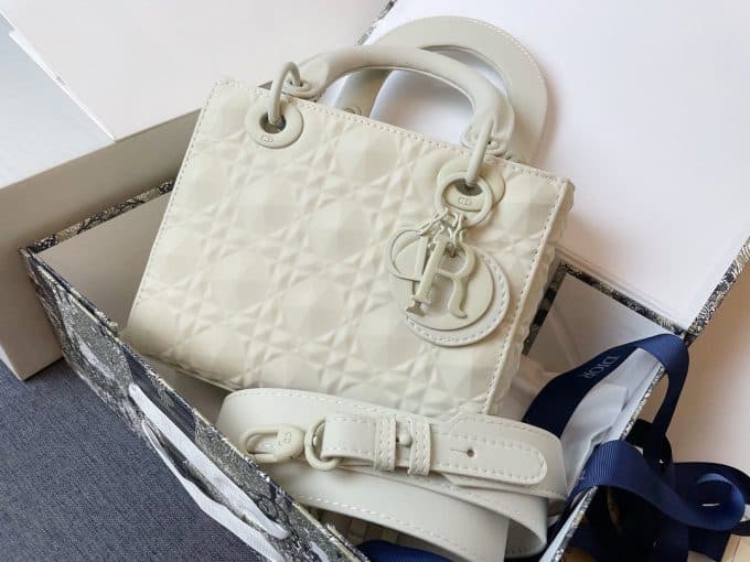 ディオールバッグコピー 2022新品注目度NO.1 Dior レディース ハンドバッグ - 画像 (3)