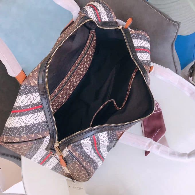 2019秋冬定番商品バーバリー(BURBERRY)☆レディース ハンドバックコピー☆爆発人気商品!数量限定発表★♫♪ - 画像 (5)