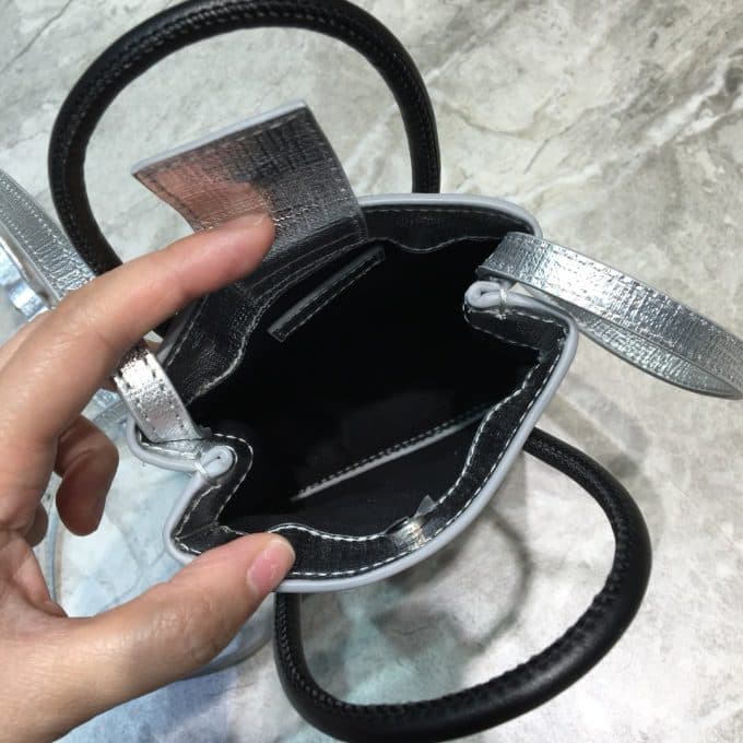 高品質 バレンシアガバッグコピー 定番人気2021新品 BALENCIAGA 男女兼用 ショルダーバッグ - 画像 (6)