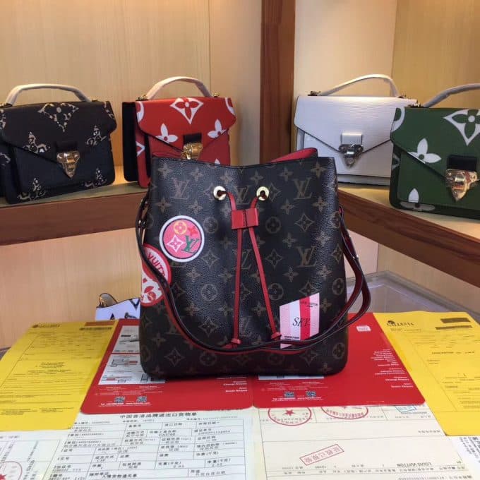 ルイヴィトンバッグコピー 定番人気2020新品 Louis Vuitton レディース バケツバッグ - 画像 (2)