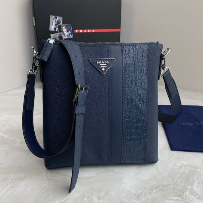 プラダバッグコピー 大人気2021新品 PRADA メンズ ショルダーバッグ