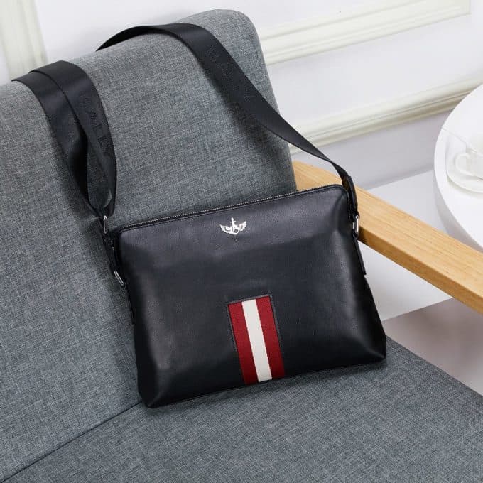 バリーバッグコピー 定番人気2021新品 BALLY メンズ ショルダーバッグ