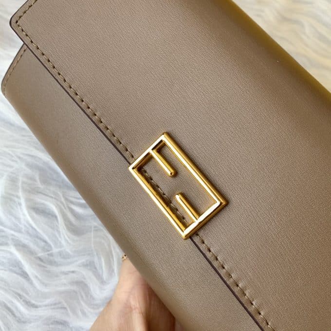 フェンディバッグコピー 大人気2022新品 FENDI レディース ショルダーバッグ - 画像 (5)