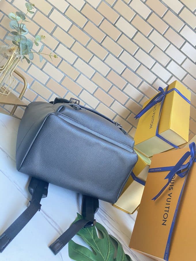 ルイヴィトンバッグコピー 定番人気2022新品 Louis Vuitton 男女兼用 バックパック - 画像 (4)