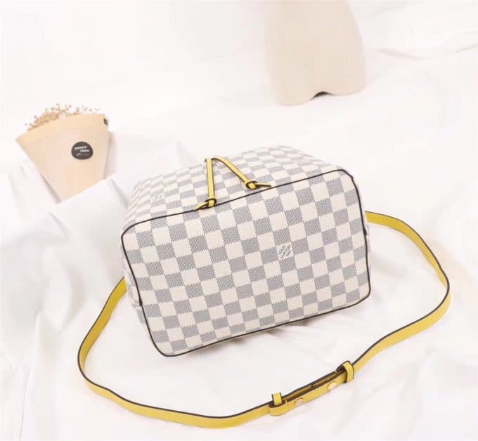 ルイヴィトンバッグコピー 2020新品注目度NO.1 Louis Vuitton レディース バケツバッグ - 画像 (4)