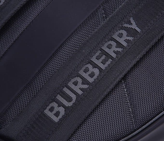 バーバリーバッグコピー 2021新品注目度NO.1 BURBERRY 男女兼用 バックパック - 画像 (7)