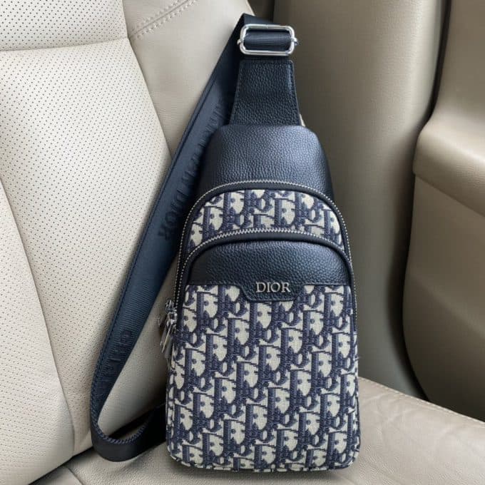 ディオールバッグコピー 定番人気2021新品 Dior メンズ ボディバッグ