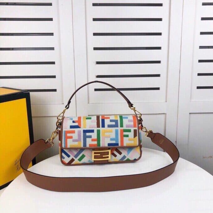 フェンディバッグコピー 定番人気2022新品 FENDI レディース ハンドバッグ