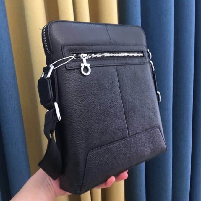 フェラガモ バッグコピー 定番人気2021新品 Ferragamo メンズ ショルダーバッグ - 画像 (3)