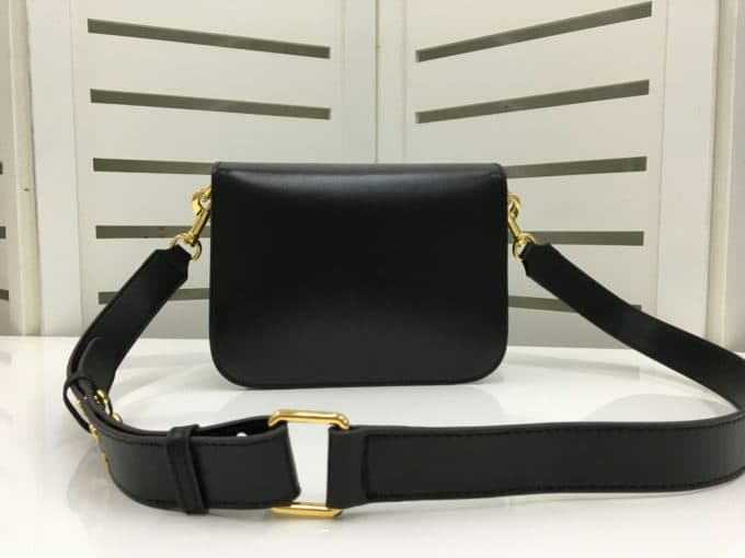 2019秋冬大人気バーバリー(BURBERRY)☆レディース ショルダーバッグコピー☆絶品定番商品!今から活躍!絶賛発売中！♪♪ - 画像 (5)