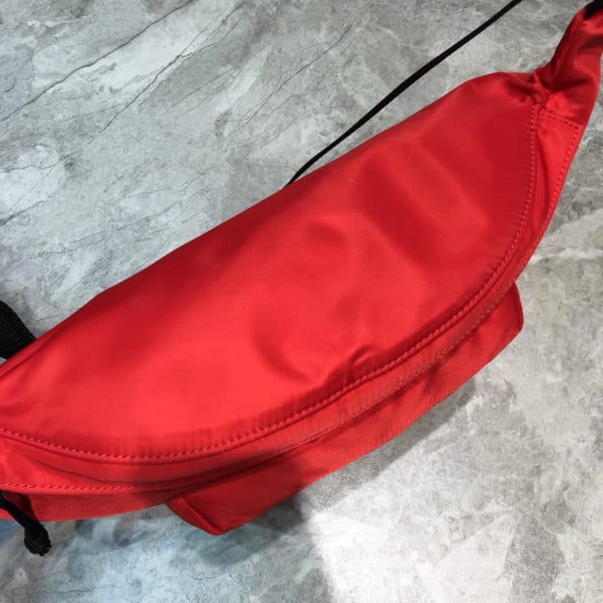 高品質 バレンシアガバッグコピー 定番人気2021新品 BALENCIAGA 男女兼用 ウエストポーチ - 画像 (8)