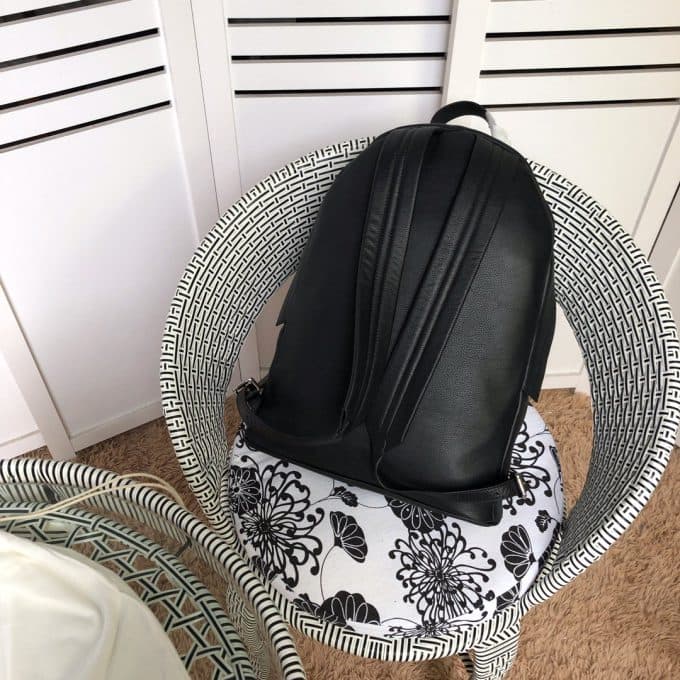 高品質 バレンシアガバッグコピー 定番人気2021新品 BALENCIAGA 男女兼用 バックパック - 画像 (3)