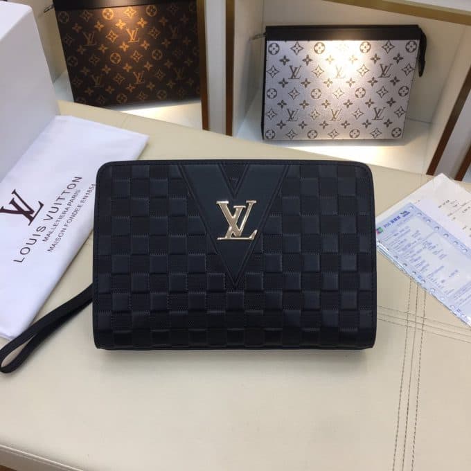 ルイヴィトンバッグコピー 2021新品注目度NO.1 Louis Vuitton メンズ セカンドバッグ