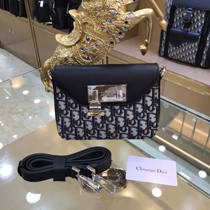 ディオールバッグコピー 大人気2021新品 Dior メンズ ショルダーバッグ