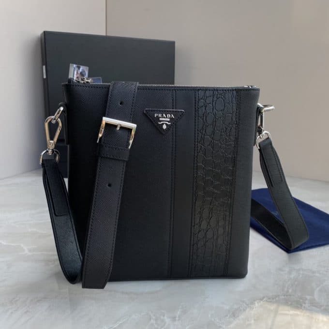 プラダバッグコピー 定番人気2021新品 PRADA メンズ ショルダーバッグ