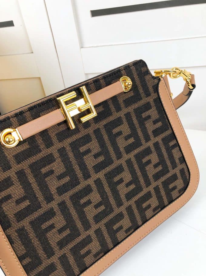 フェンディバッグコピー 2022新品注目度NO.1 FENDI レディース ショルダーバッグ - 画像 (4)