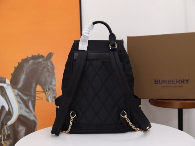 バーバリーバッグコピー 2021新品注目度NO.1 BURBERRY 男女兼用 バックパック - 画像 (3)