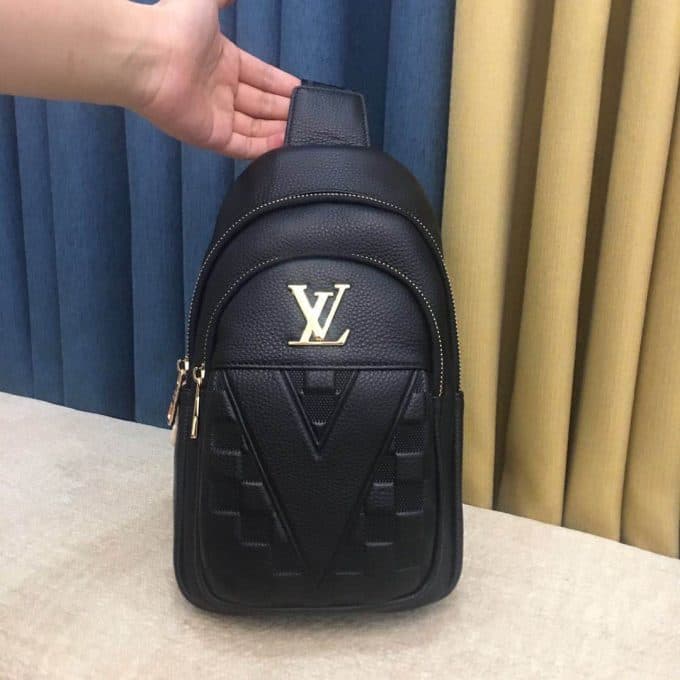 ルイヴィトンバッグコピー 2021新品注目度NO.1 Louis Vuitton メンズ ボディバッグ