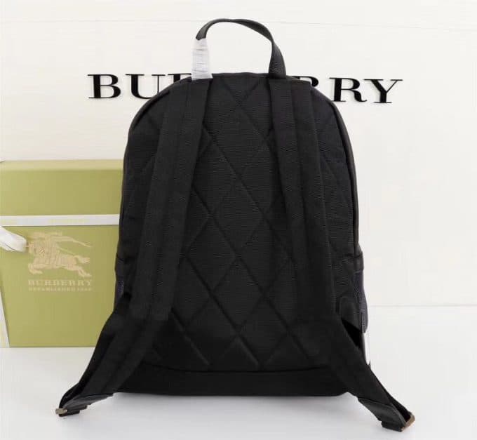 バーバリーバッグコピー 大人気2021新品 BURBERRY 男女兼用 バックパック - 画像 (4)