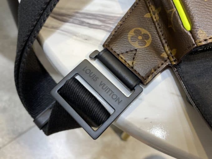 人気高級ルイヴィトンバッグコピー 定番人気2021新品 Louis Vuitton メンズ ショルダーバッグ - 画像 (5)