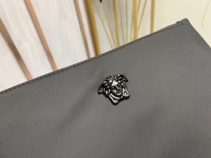 ヴェルサーチェバッグコピー 定番人気2021新品 VERSACE メンズ セカンドバッグ - 画像 (4)