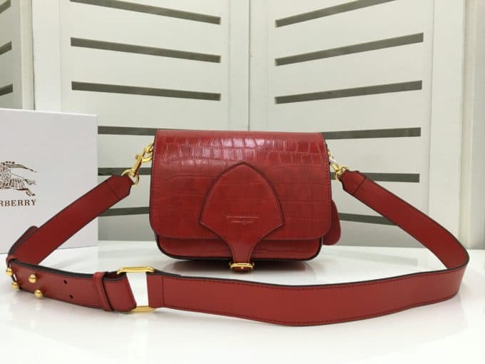 2019人気新作バーバリー(BURBERRY)☆レディース ショルダーバッグコピー☆どんなアイテムとも相性がいい！絶賛発売中！！