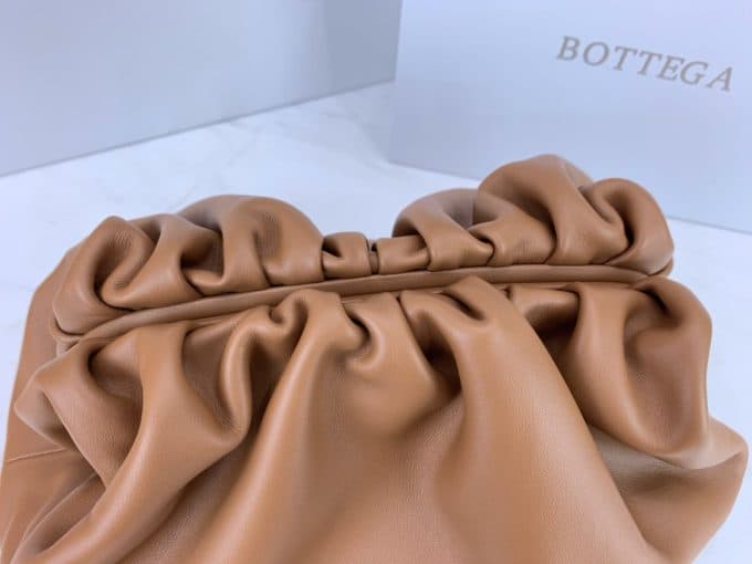 2019大人気爆発ボッテガヴェネタ(Bottega Veneta)☆レディースセカンドバッグコピー☆人気商品今流行り欠かせない存在☆★ - 画像 (4)
