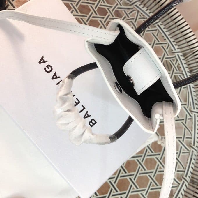 高品質 バレンシアガバッグコピー 2021新品注目度NO.1 BALENCIAGA 男女兼用 ショルダーバッグ - 画像 (8)