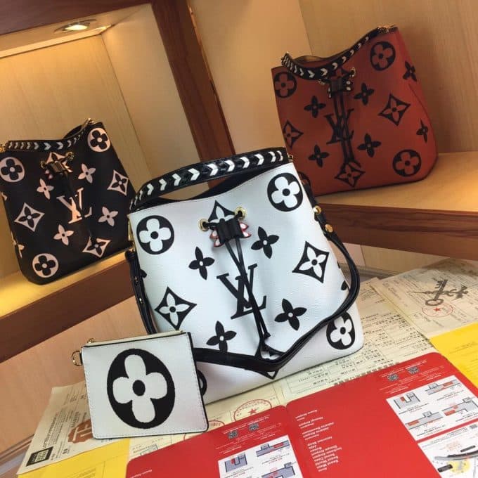 ルイヴィトンバッグコピー 2020新品注目度NO.1 Louis Vuitton レディース バケツバッグ - 画像 (2)