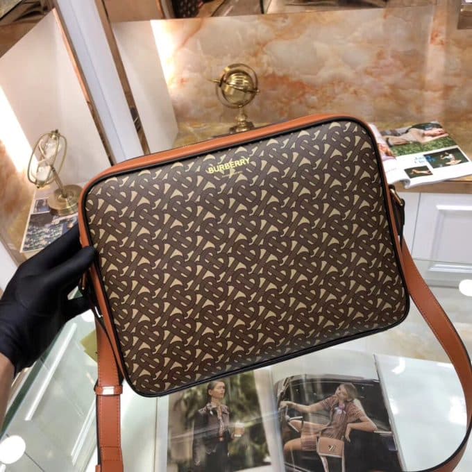 バーバリーバッグコピー 定番人気2021新品 BURBERRY メンズ ショルダーバッグ - 画像 (3)