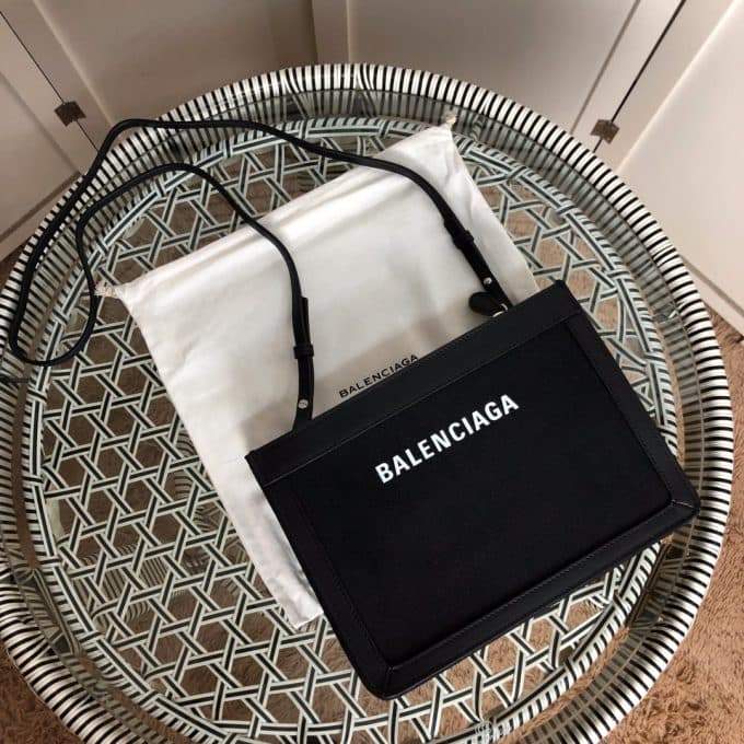バレンシアガバッグコピー 定番人気2021新品 BALENCIAGA 男女兼用 ショルダーバッグ