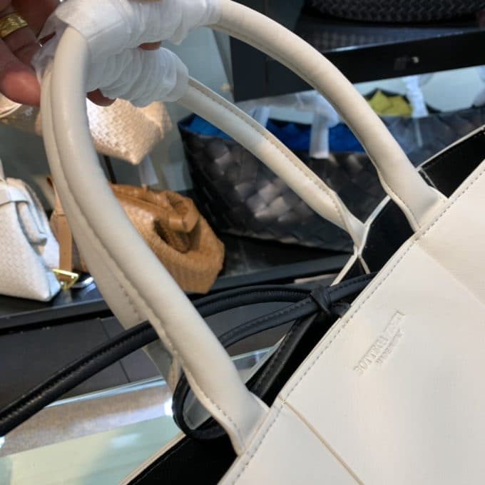ボッテガヴェネタバッグコピー 2021新品注目度NO.1 Bottega Veneta メンズ トートバッグ - 画像 (5)