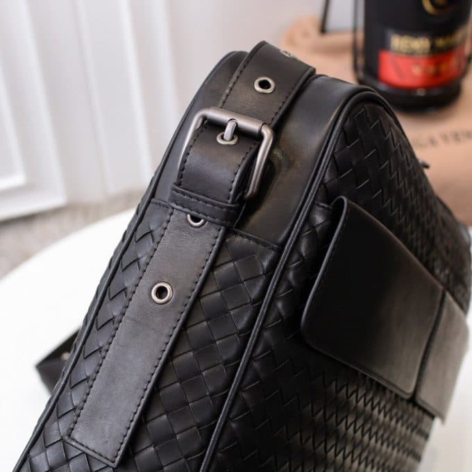 ボッテガヴェネタバッグコピー 定番人気2021新品 Bottega Veneta メンズ ショルダーバッグ - 画像 (6)