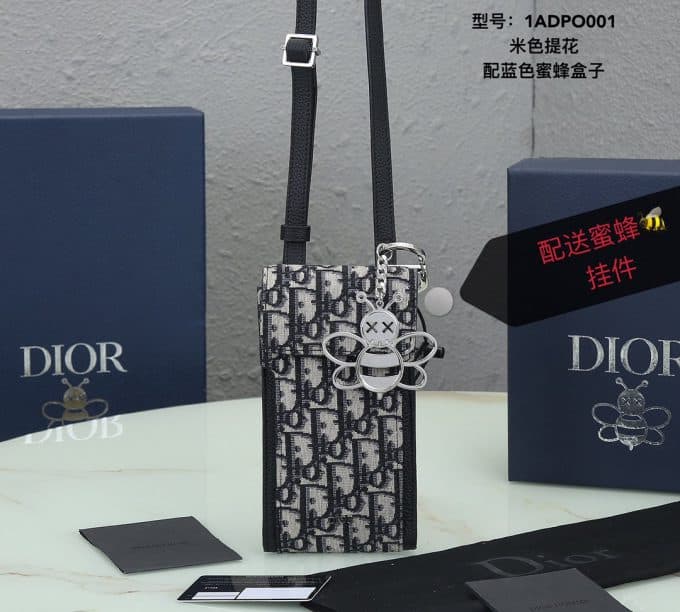 ディオールバッグコピー 大人気2021新品 Dior メンズ ショルダーバッグ