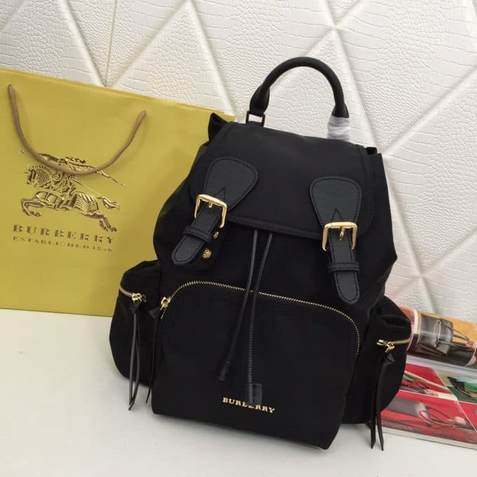 バーバリーバッグコピー 定番人気2021新品 BURBERRY 男女兼用 バックパック