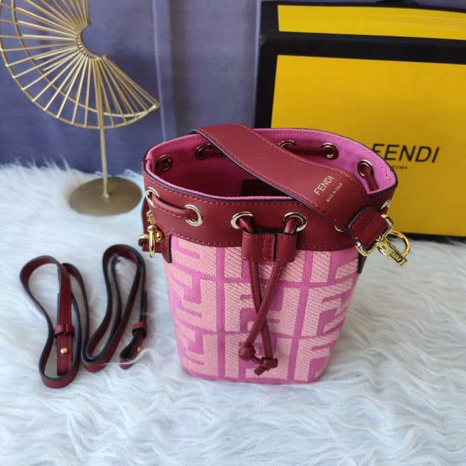 フェンディバッグコピー 大人気2022新品 FENDI レディース バケツバッグ - 画像 (7)