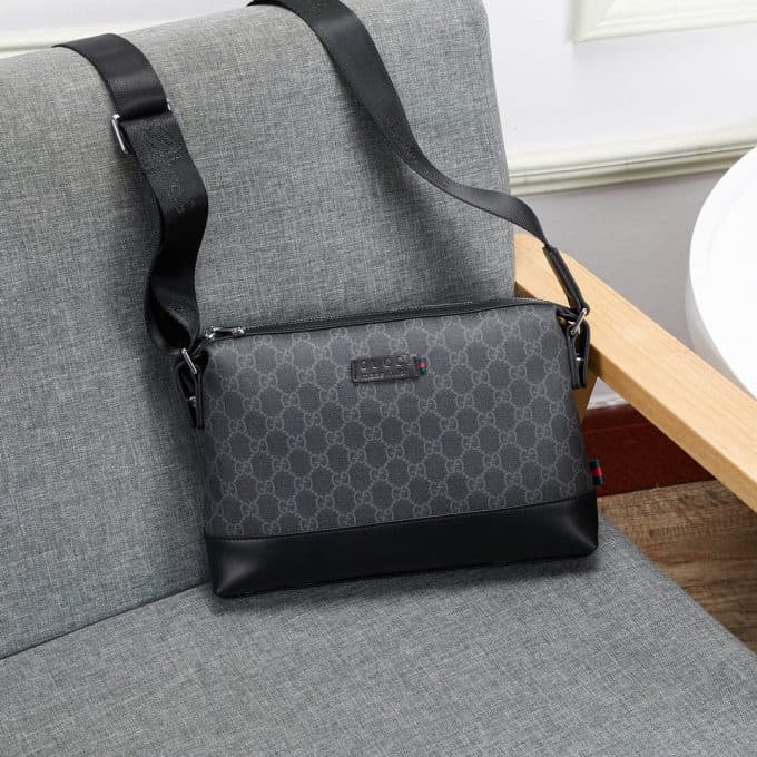 グッチバッグコピー 大人気2021新品 GUCCI メンズ ショルダーバッグ