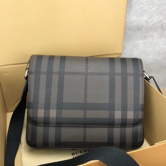 バーバリーバッグコピー 大人気2021新品 BURBERRY メンズ ショルダーバッグ