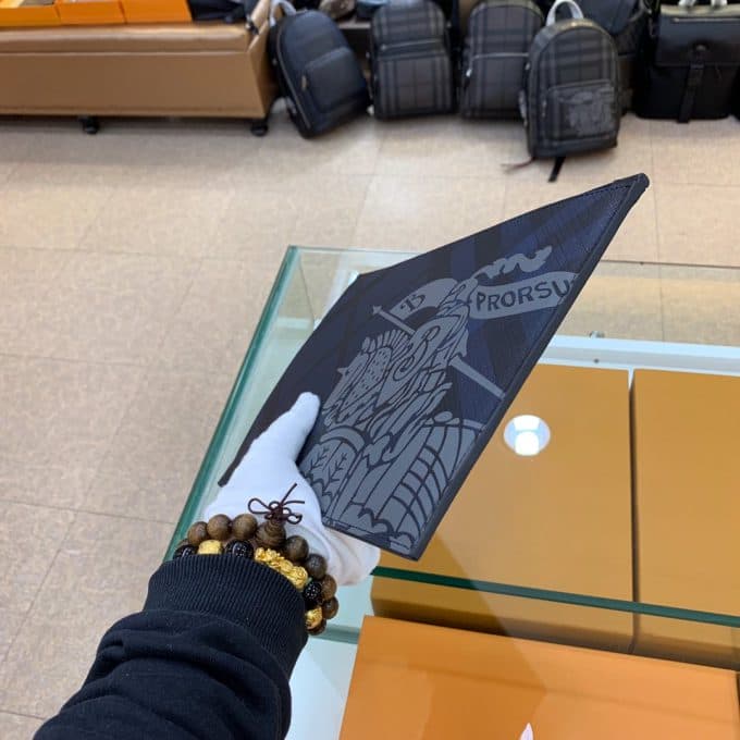 バーバリーバッグコピー 2021新品注目度NO.1 BURBERRY メンズ セカンドバッグ - 画像 (5)