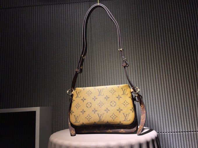 ルイヴィトンバッグコピー 定番人気2020新品 Louis Vuitton レディース ショルダーバッグ - 画像 (4)