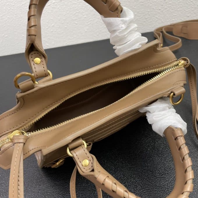バレンシアガバッグコピー 定番人気2022新品 BALENCIAGAレディース ハンドバッグ - 画像 (8)